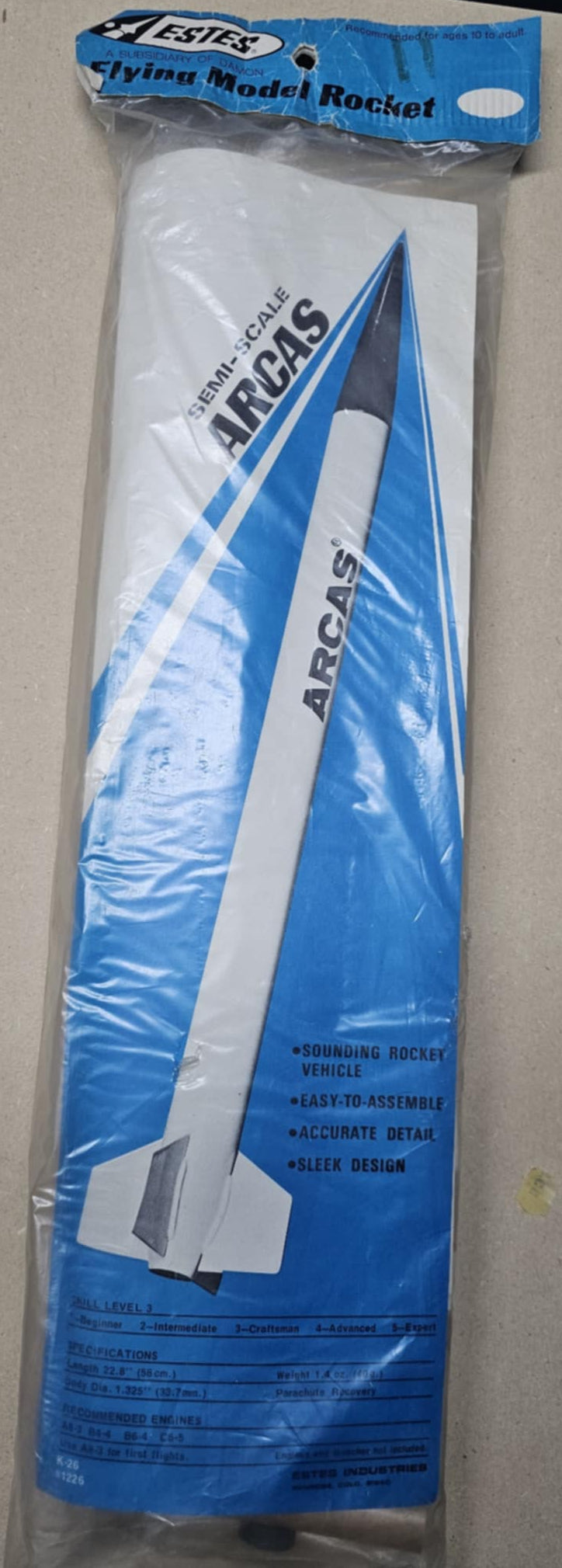 1226 K-26 ESTES Arcas open bag