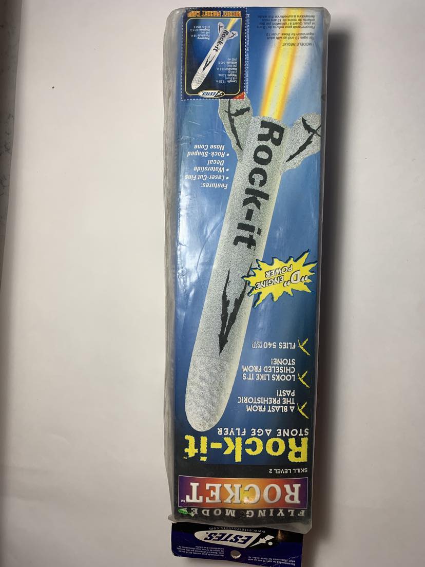2146 ESTES Rock-it - Everdon Hobbies
