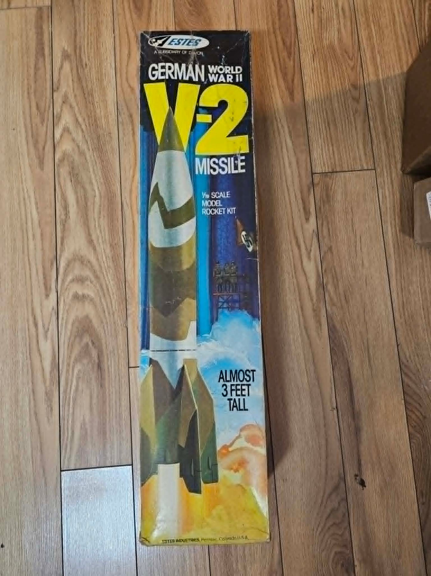 1952 ESTES V-2 Blue Box 1/19 scale