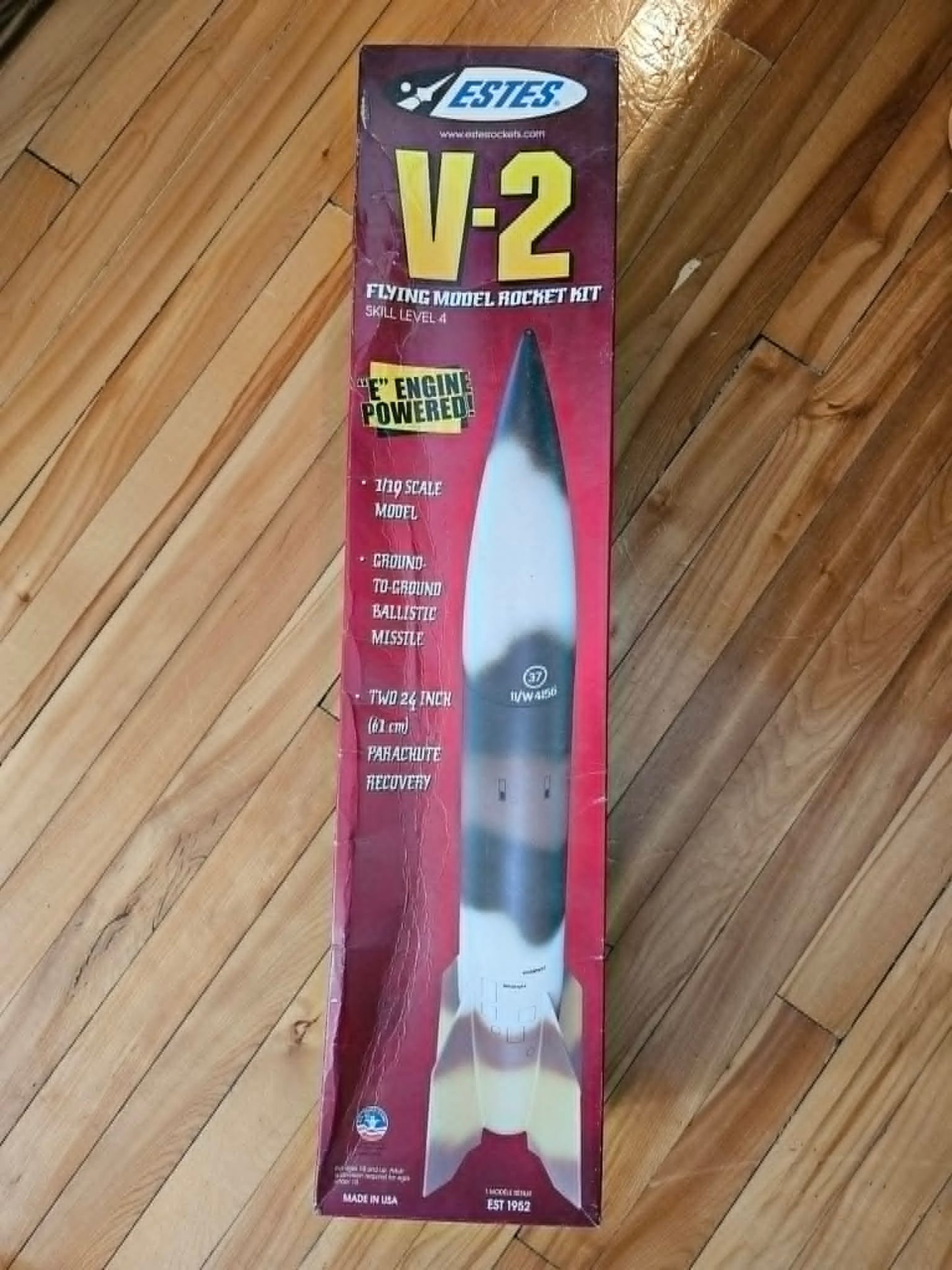 1952 ESTES V-2 Red Box  1/19 scale
